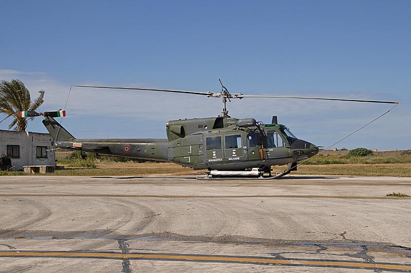 9 Ab 212  .jpg - Italian AB.212